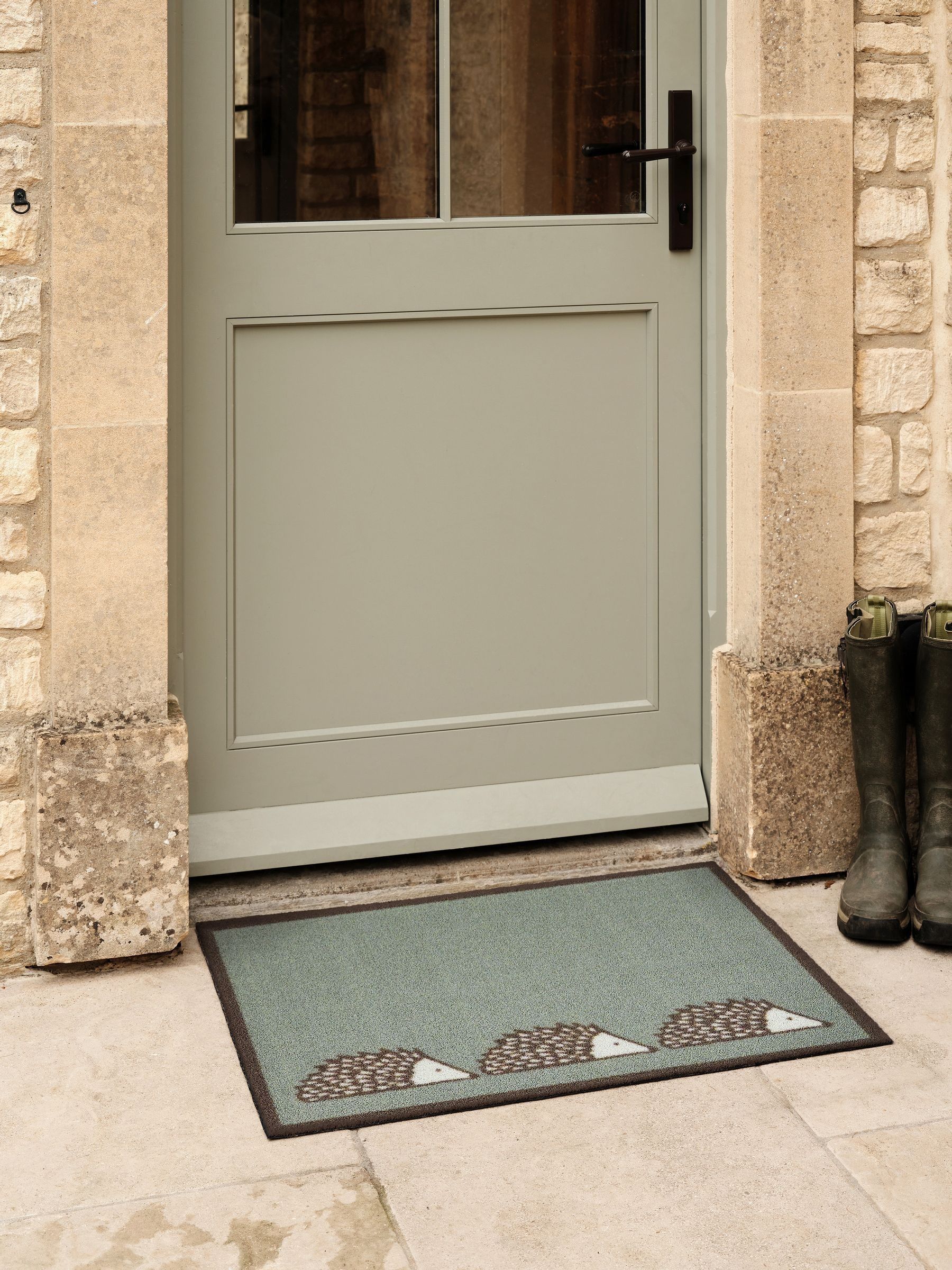 Hug Rug Green Outdoor Spike Doormat By Scion