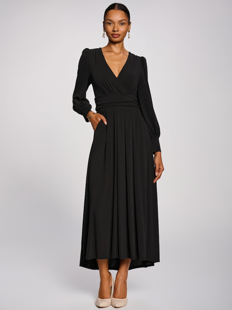 Noir - Jolie Moi Long Sleeve V-Neck Jersey Maxi Dress - Image 1 de 6