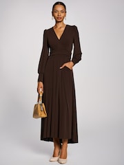 Brun - Jolie Moi Long Sleeve V-Neck Jersey Maxi Dress - Image 6 de 6