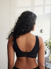 Black Non Pad Non Wire Smoothing Floral Lace Bra - Image 2 of 9