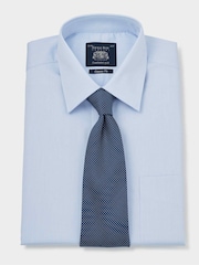 Savile Row Company Classic Fit Twill 100% Cotton Single Cuff Formal Shirt - Image 4 of 6