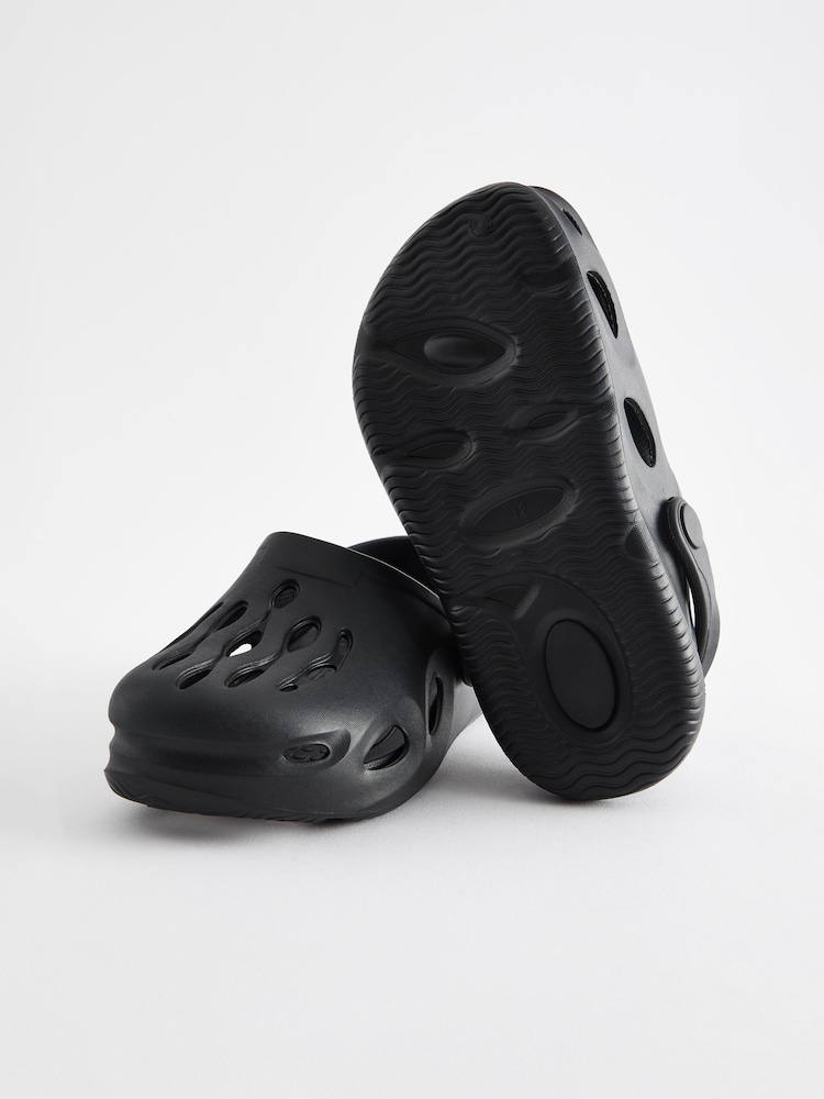 Black Clogs - Image 6 of 6 Black Clogs - Image 6 of 6