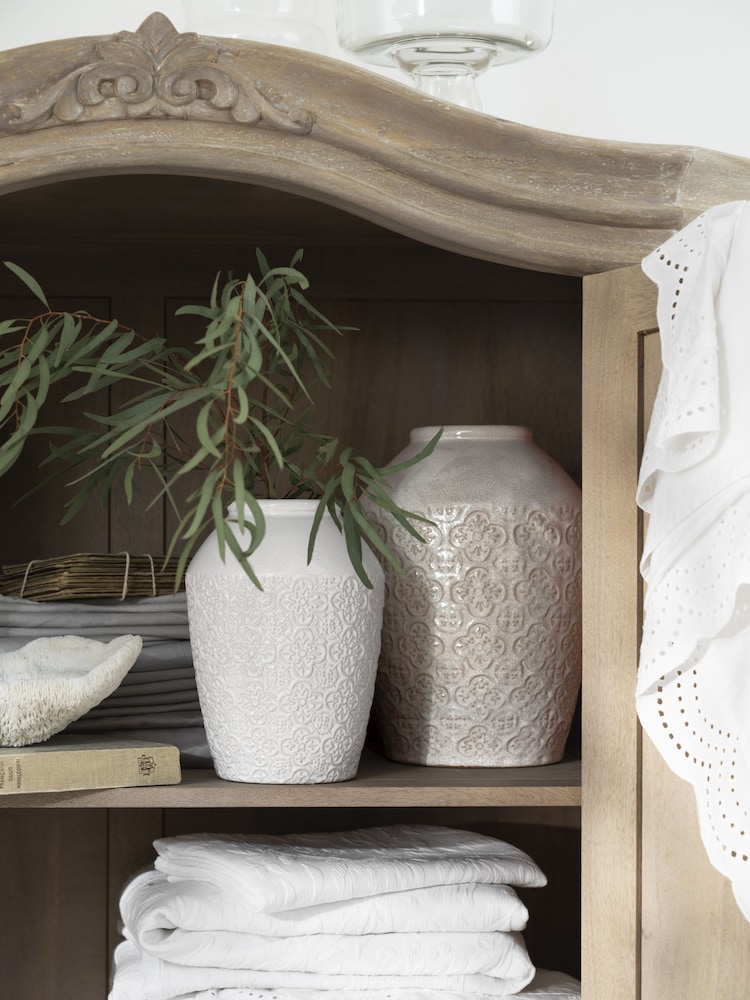 White Tile Embossed Medium Ceramic Vase - Image 2 of 5 White Tile Embossed Medium Ceramic Vase - Image 2 of 5