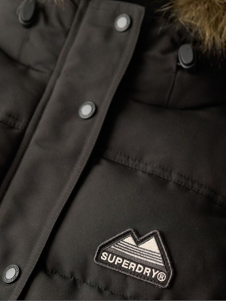 Черный - жилет из искусственного меха Superdry Everest - Image 8 of 8