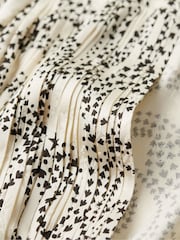 Superdry Cream 70s Sleeve Pleated Woven Top - Image 5 of 5