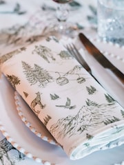 Avalon Home Set of 2 Festive Toile Forest Napkins - صورة 5 من 6