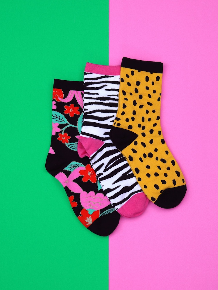 Tache Black Pack of 3 Socks Gift Set - Image 2 of 2
