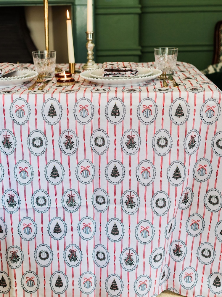 Avalon Home Stripe the Halls Tablecloth - Image 6 of 6