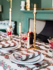 Avalon Home Sweeping Garlands Tablecloth - Image 1 de 6