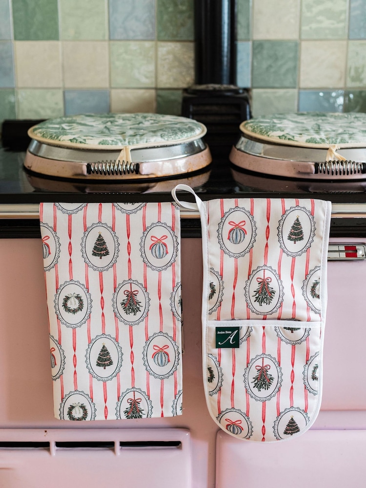 Avalon Home Stripe the Halls Oven Gloves - 5의 이미지 5