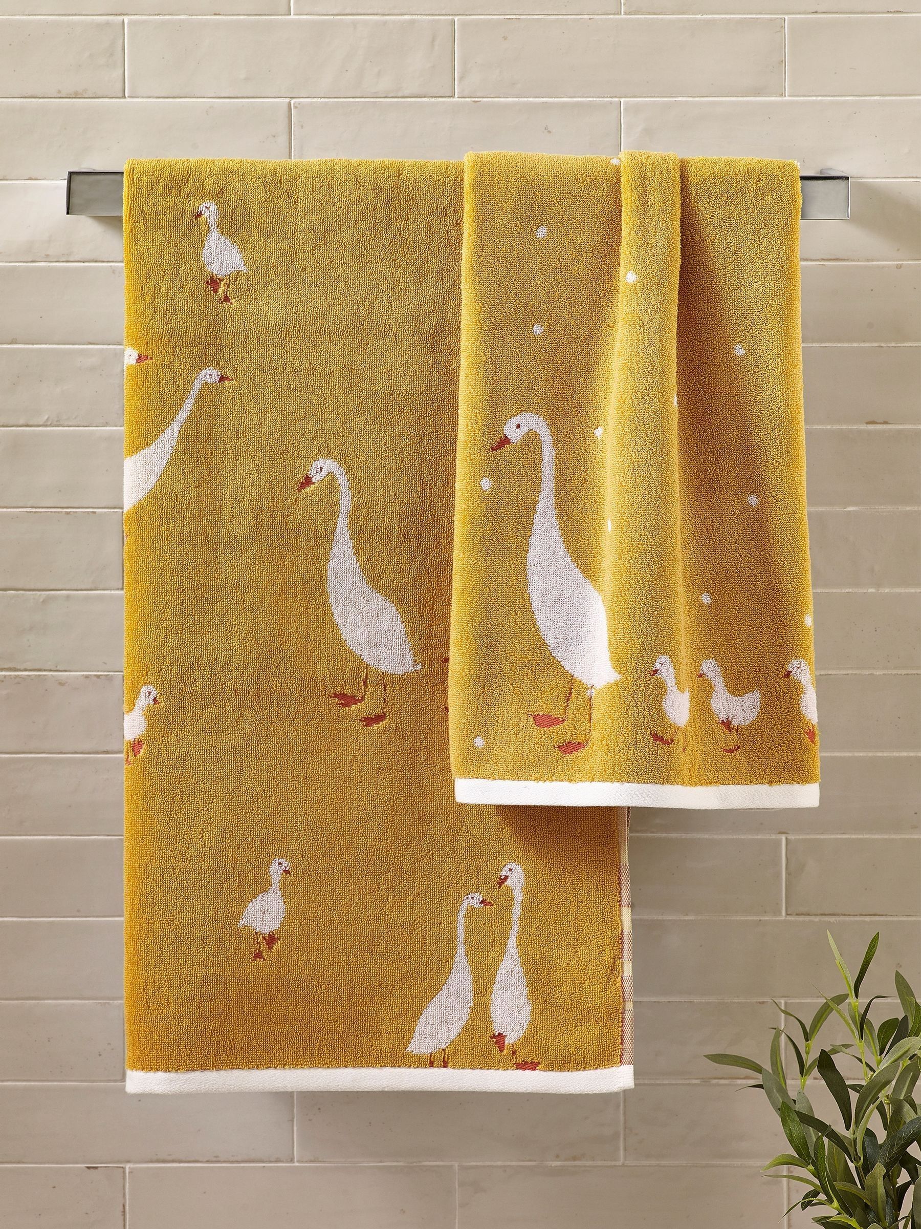 Next yellow towels online