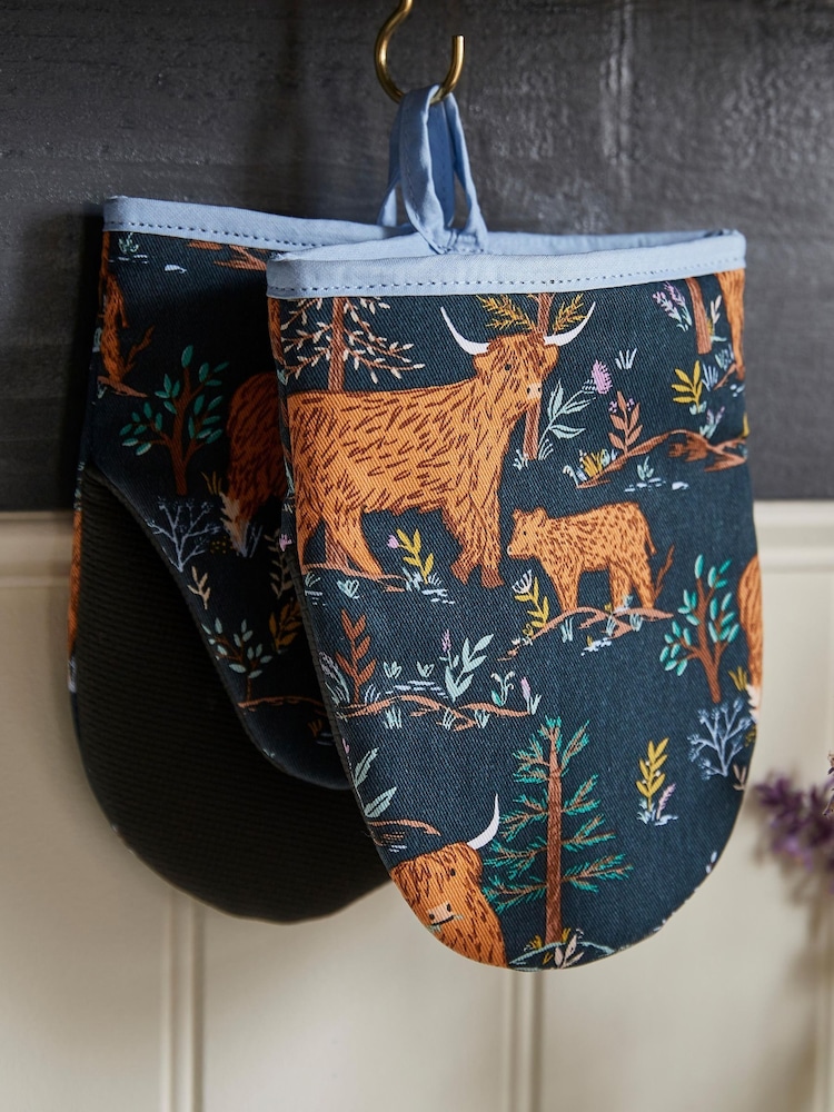 Ulster Weavers Connie The Cow Microwave Mitts Pair - Image 1 of 3 Ulster Weavers Connie The Cow Microwave Mitts Pair - Image 1 of 3