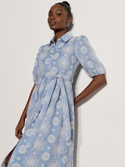 Vestido camisero a media pierna con bordado inglés de Apricot - Imagen 3 de 4