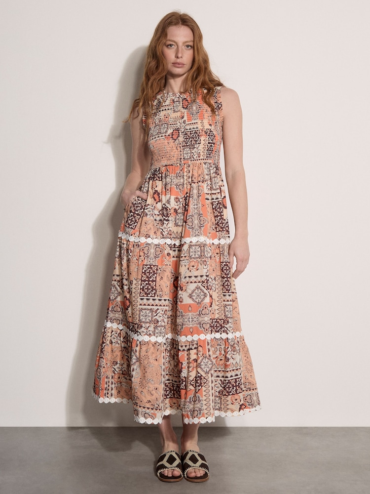 Apricot Patchwork Scarf Smocked Maxi Dress - Imagen 1 de 5