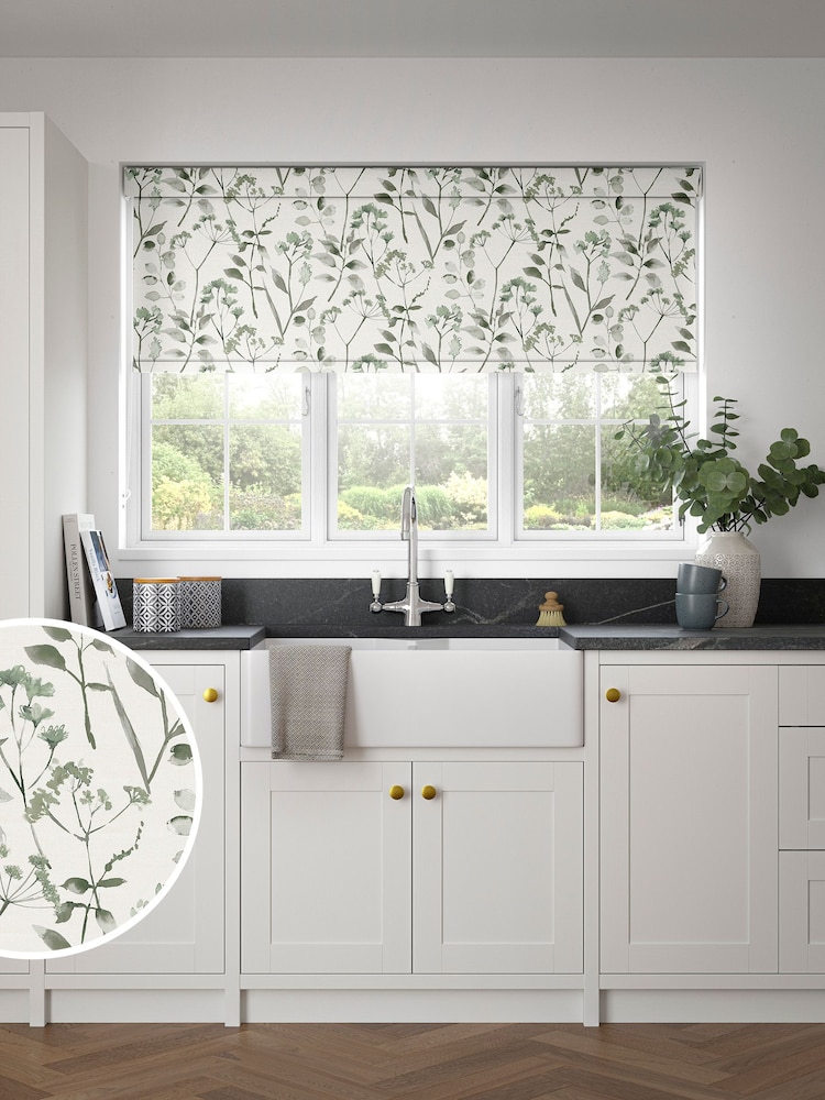 Green Isla Floral Made to Measure Roller Blind - Image 1 of 6