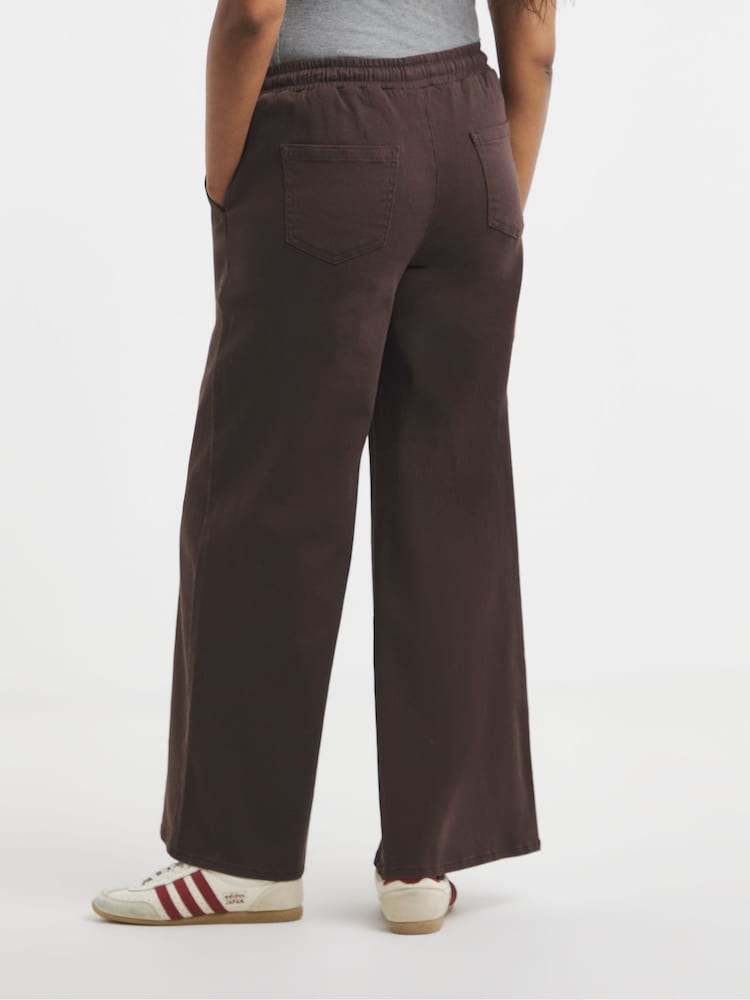 Dżinsy typu joggersy Simply Be z lampasami - Obraz 2 z 4 Dżinsy typu joggersy Simply Be z lampasami - Obraz 2 z 4