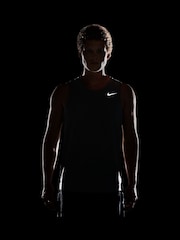 Nike Dri-FIT Miler Chaleco para correr - Imagen 11 de 13