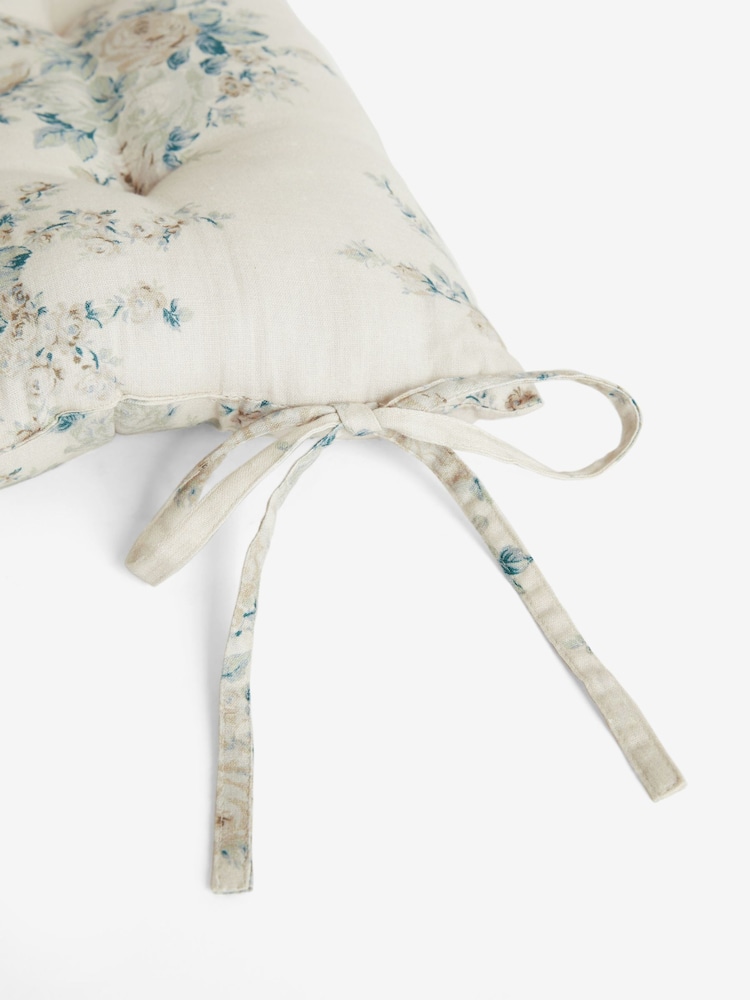 Shabby Chic by Rachel Ashwell® Rose Blossom Teal On Grey Royal Bouquet Seatpad 2 Pack - Image 2 of 3