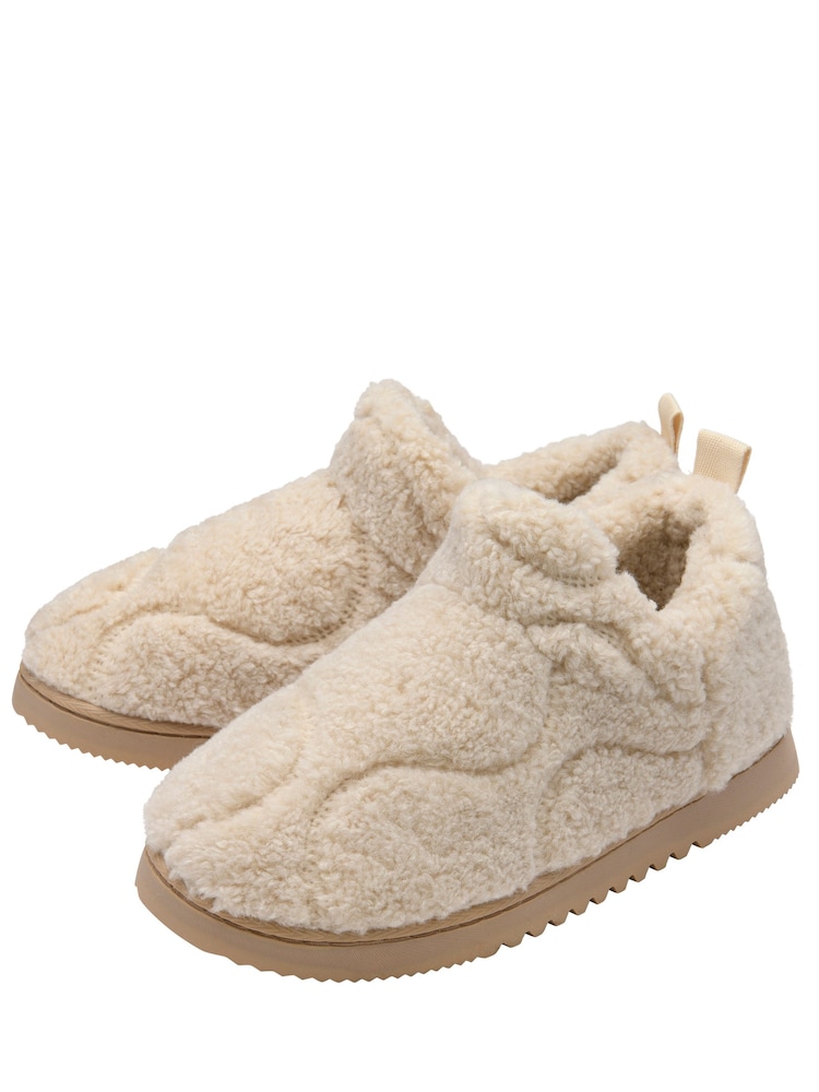 Dunlop Cream Fur Bootee Slippers - Image 2 of 4 Dunlop Cream Fur Bootee Slippers - Image 2 of 4