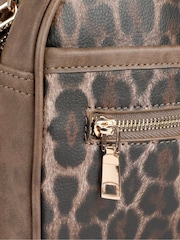 Pavers Brown Adjustable Strap Multi Pocket Cross-Body Bag - Image 6 of 7