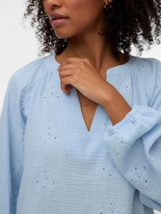 VERO MODA Blue Long Sleeve V-Neck Broderie Detail Top - Image 4 of 5