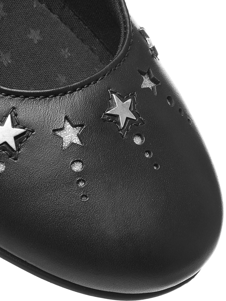 Schwarzes Leder - Mary-Jane-Schuhe mit Sterndesign - Bild 5 von 5