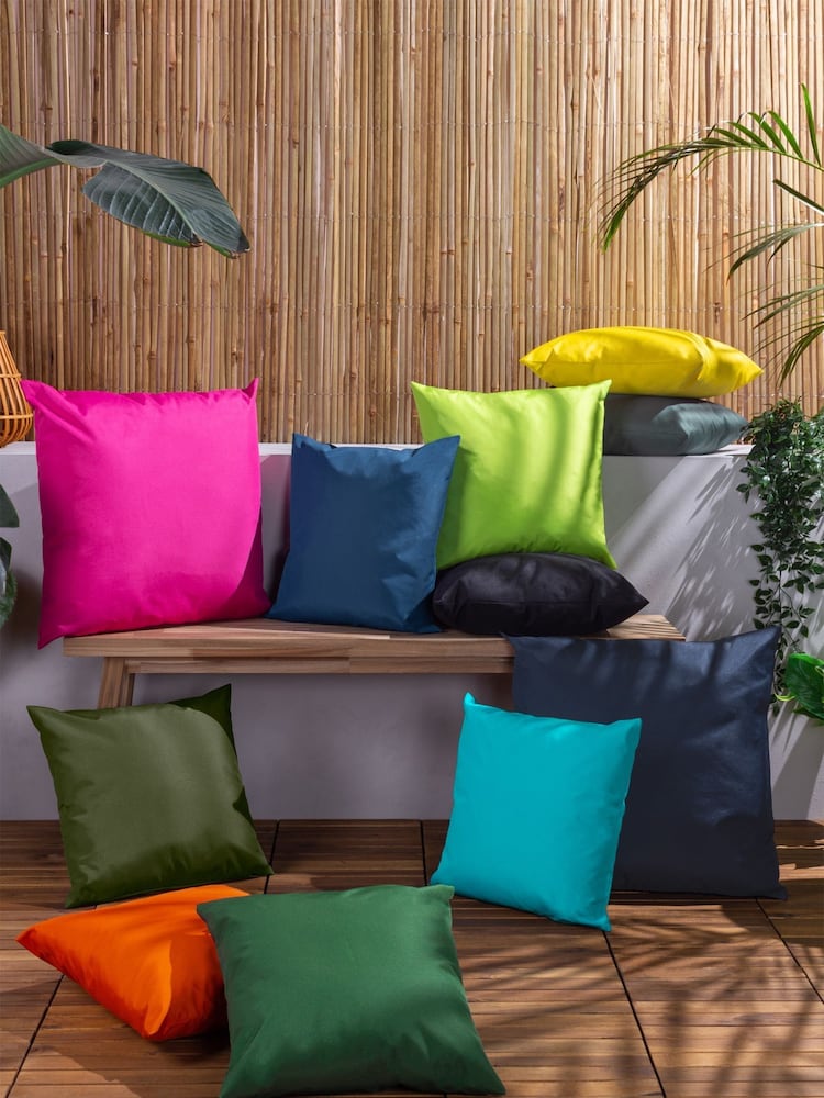 furn. Green Plain Large UV  Water Resistant Cushion - Image 1 of 4