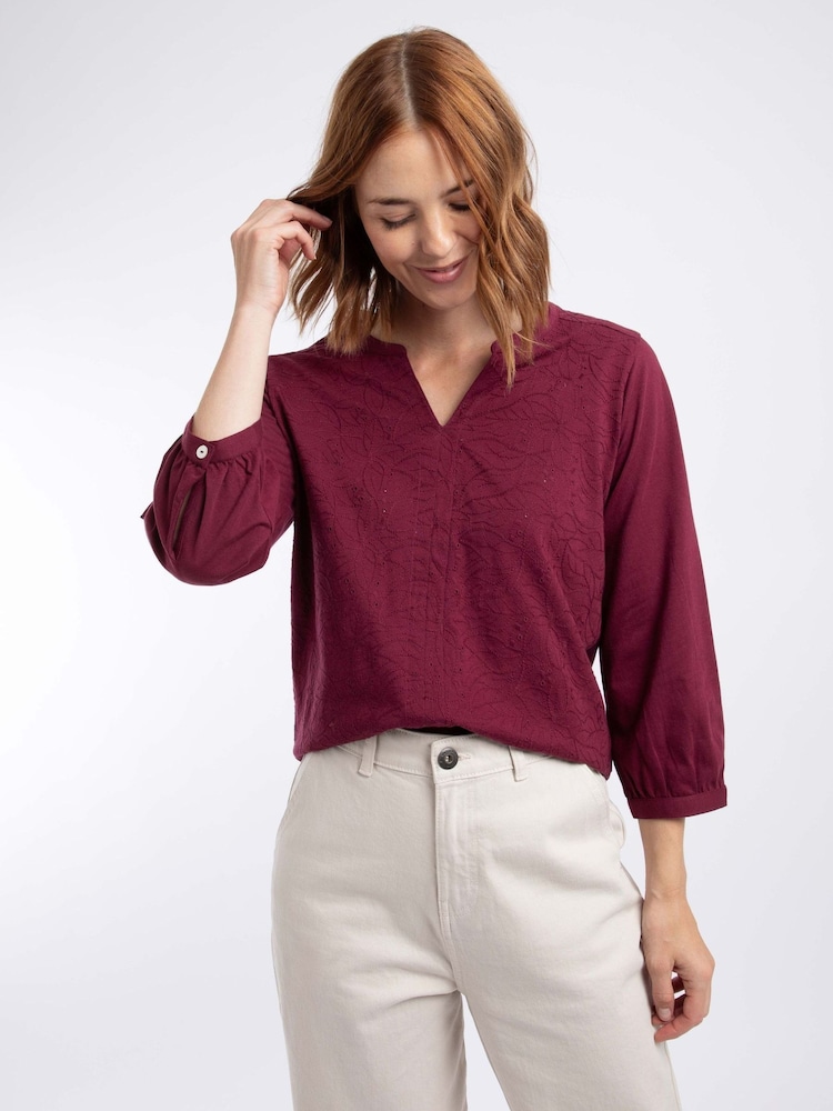 أحمر - Weird Fish Mabel Cotton Jacquard 3/4 Sleeve Top - صورة 1 من 6 أحمر - Weird Fish Mabel Cotton Jacquard 3/4 Sleeve Top - صورة 1 من 6
