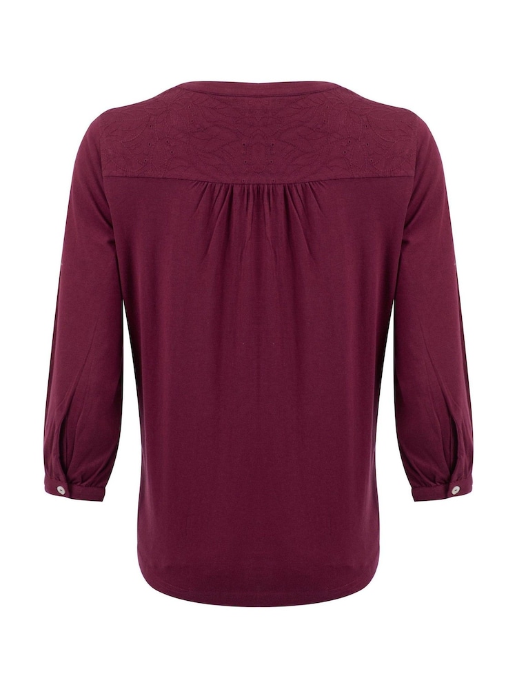 أحمر - Weird Fish Mabel Cotton Jacquard 3/4 Sleeve Top - صورة 6 من 6 أحمر - Weird Fish Mabel Cotton Jacquard 3/4 Sleeve Top - صورة 6 من 6