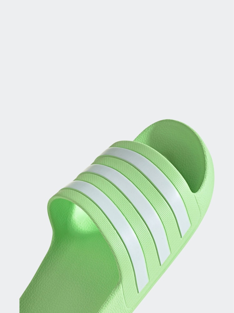 Vert - adidas Sportswear Adilette Aqua Slides - Image 7 of 9