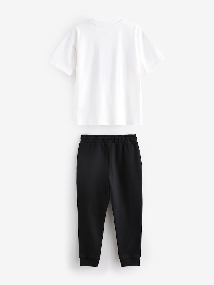 White/Black Licensed Marvel Avengers T-Shirt and Joggers Set (3-16yrs) - Image 2 of 3