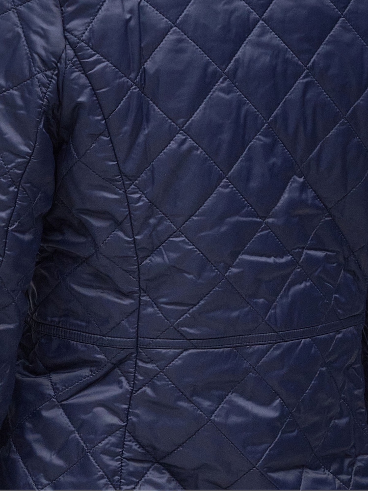 כחול כהה - Barbour® דברון ז'קט קל משקל שמיכת יהלום - תמונה 8 מתוך 8 כחול כהה - Barbour® דברון ז'קט קל משקל שמיכת יהלום - תמונה 8 מתוך 8