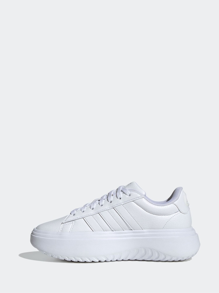 أبيض - حذاء رياضي مرتفع من الأمام Grand Court من Adidas - صورة 2 من 9 أبيض - حذاء رياضي مرتفع من الأمام Grand Court من Adidas - صورة 2 من 9