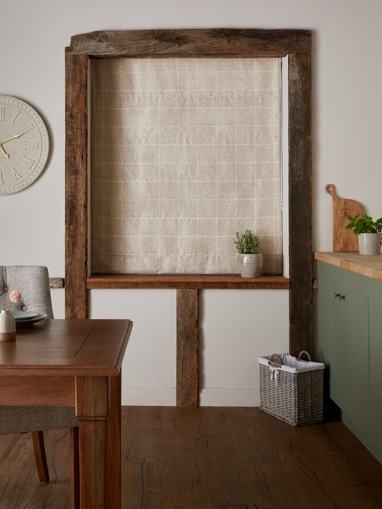 Natural Ready Made Windowpane Check Lined Roman Blind - Image 2 of 6