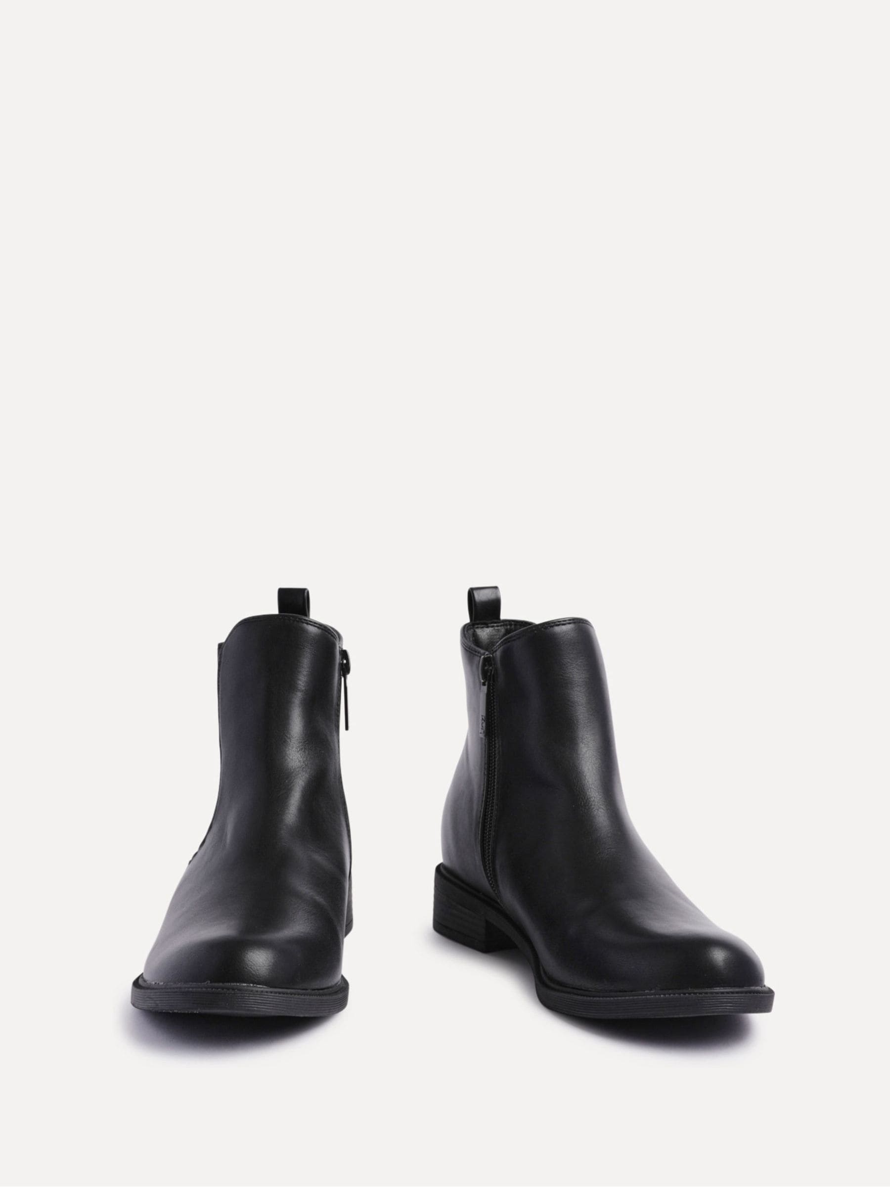 littlelizu Buy Linzi Black Fia Soft Faux Leather Classic Chelsea Boots from