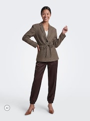 ONLY Belted Check Blazer - Obrázek 4 z 7