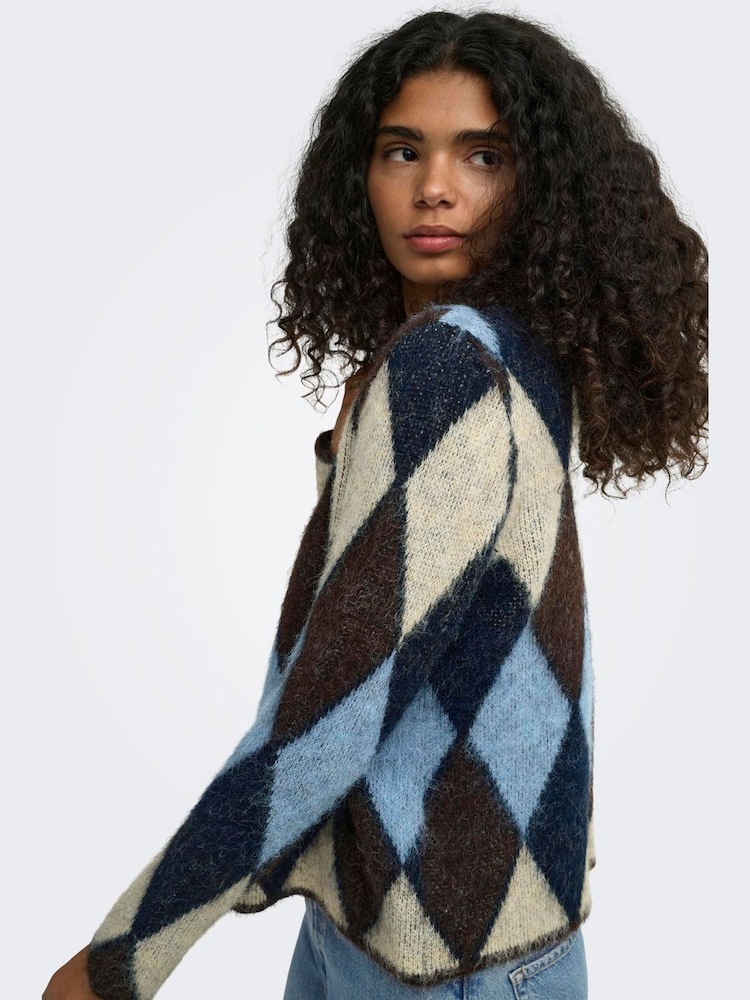 ONLY Brown Argyle Button Front Round Neck Cardigan - Image 2 of 6 ONLY Brown Argyle Button Front Round Neck Cardigan - Image 2 of 6
