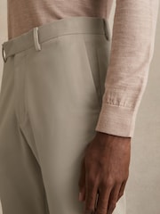 Reiss Stone Eastbury Slim Fit Cotton Blend Chinos - Image 4 of 7