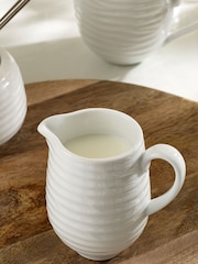 Malvern Milchkrug mit Prägung - Bild 2 von 3