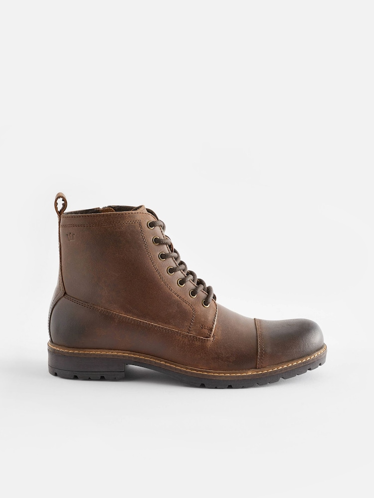 Brown Toe Cap Boots - Image 2 of 6
