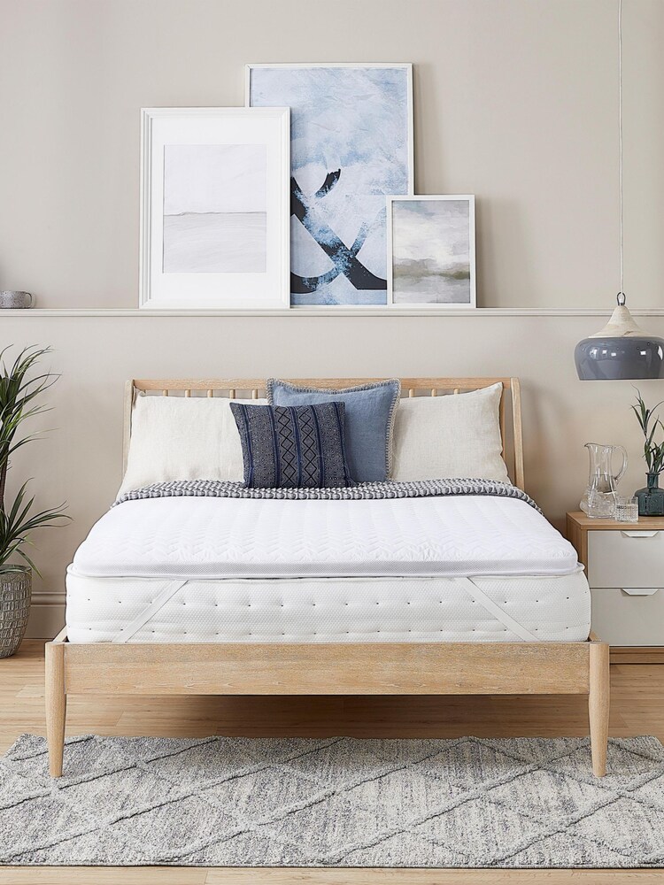 Slumberdown White Airstream Cool Touch Mattress Topper - Image 1 of 8