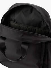 Schwarz - Levi's® L Rucksack mit abgerundetem Design - Bild 3 von 3