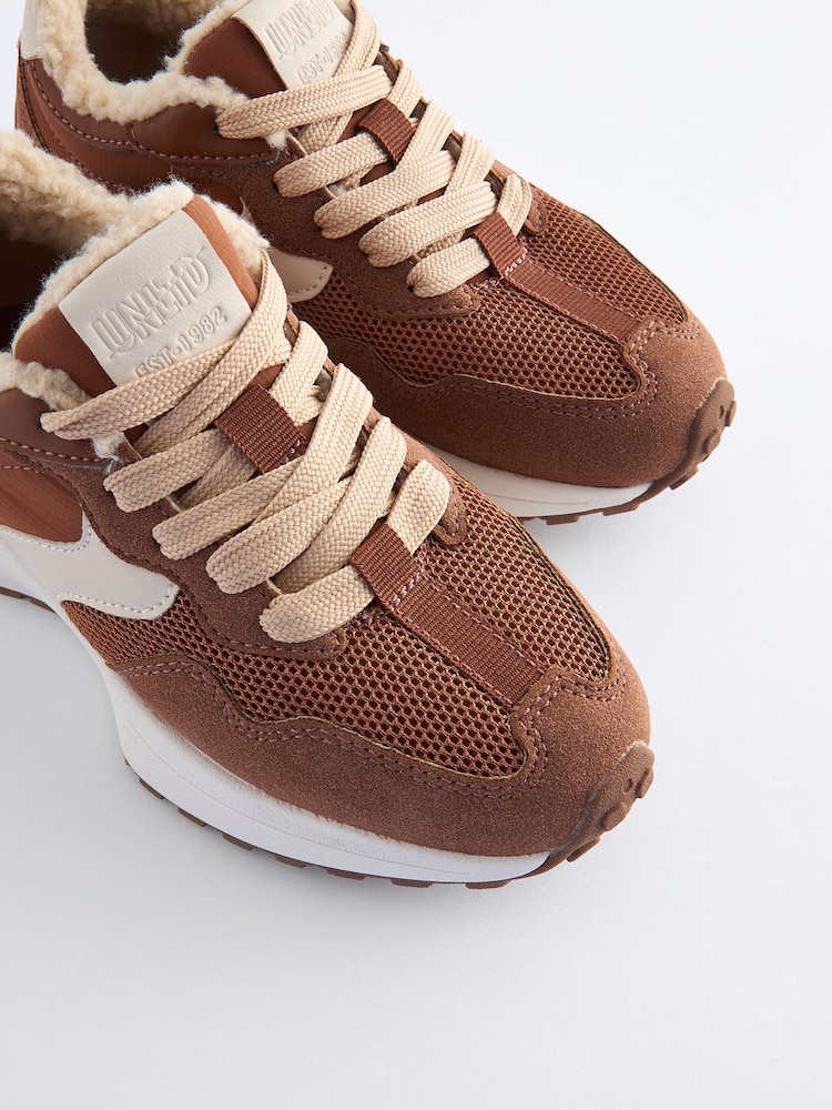 Marrón tostado con forro de borreguito - Zapatillas de deporte con suela gruesa y cordones - Imagen 5 de 5 Marrón tostado con forro de borreguito - Zapatillas de deporte con suela gruesa y cordones - Imagen 5 de 5