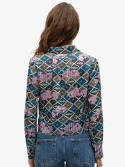 وردي - بلوزة شفافة مزيّنة بطبعة زهور من Superdry - صورة 2 من 5