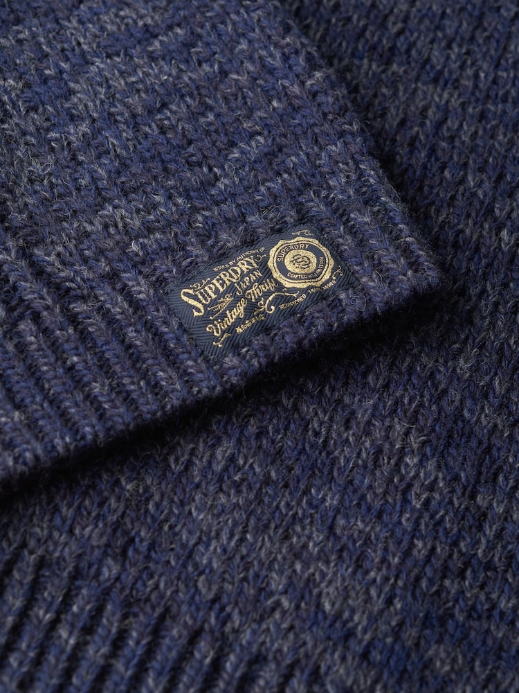 Azul marino isleño retorcido - Suéter de cuello alto simulado de Superdry - Imagen 4 de 4 Azul marino isleño retorcido - Suéter de cuello alto simulado de Superdry - Imagen 4 de 4