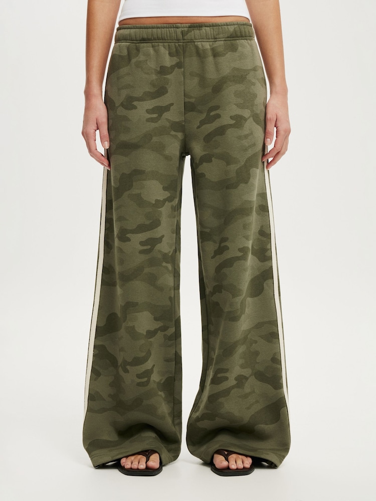 Military-Grün - Cotton On Baggy-Sweatpants - Bild 2 von 6 Military-Grün - Cotton On Baggy-Sweatpants - Bild 2 von 6