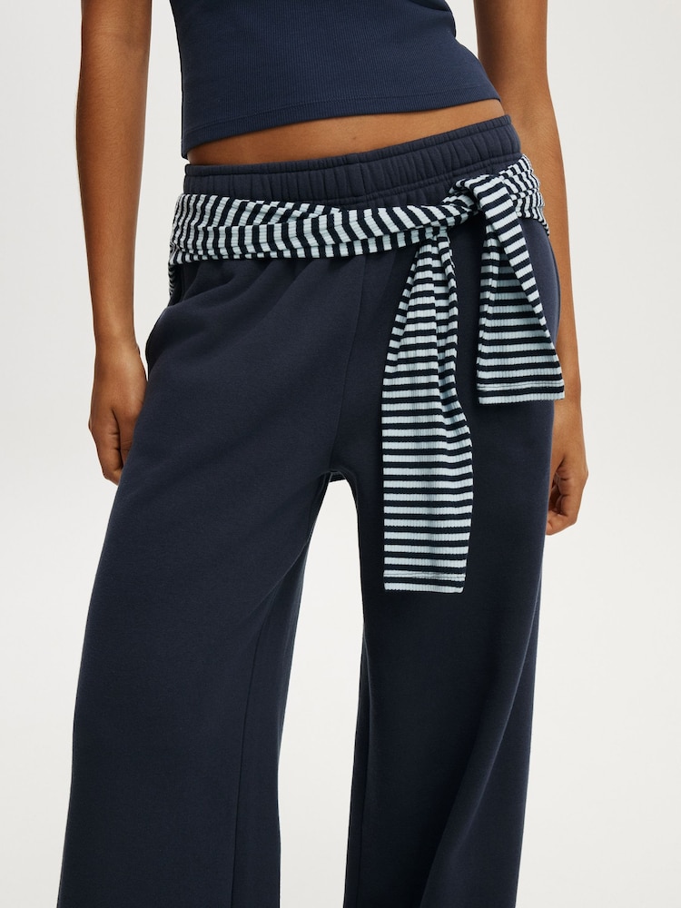 Cotton On Blue Baggy Sweatpants - Image 2 of 6 Cotton On Blue Baggy Sweatpants - Image 2 of 6