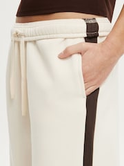 Cream - Cotton On Baggy-Sweatpants - Bild 3 von 5