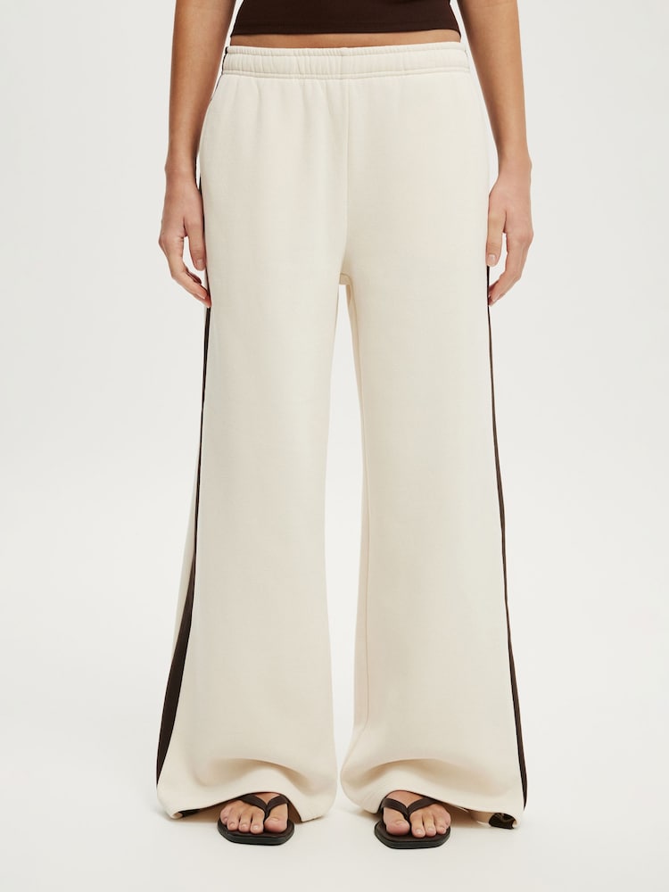 Cream - Cotton On Baggy-Sweatpants - Bild 5 von 5 Cream - Cotton On Baggy-Sweatpants - Bild 5 von 5