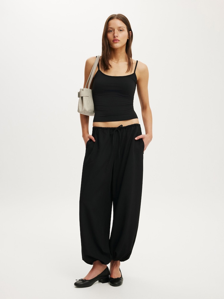 Cotton On Willow Balloon Suiting Trousers - 5şəkildən 1 şəkil Cotton On Willow Balloon Suiting Trousers - 5şəkildən 1 şəkil
